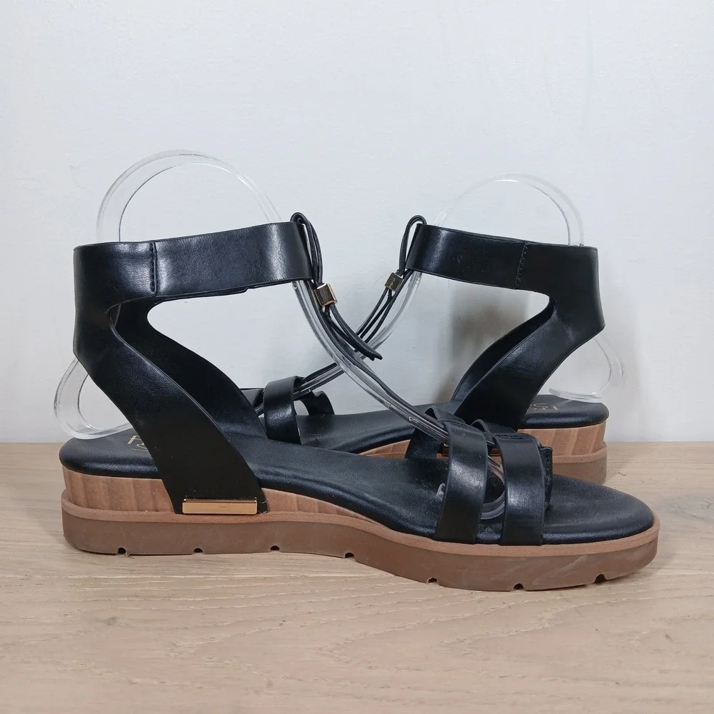 Franco Sarto Dosha Sandals Womens 7.5 Black T Strap Comfort Dress Casual